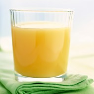 Сок из маракуйи, яблок и апельсинов