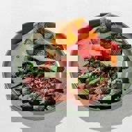 Соленый сырный пирог с ростбифом