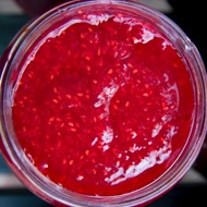 Соус из ягод с вином