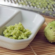 Соус-крем из хрена с зеленью