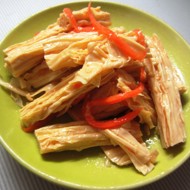 Спаржа с морковью по-корейски