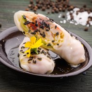 Спринг-ролл с крабом