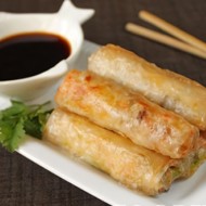 Спринг-роллы с креветками и свининой