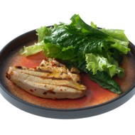 Стейки из грудки индейки с лимоном и чили