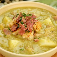 Суп гороховый с ветчиной