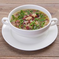 Суп из фасоли с цукини