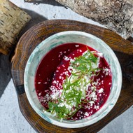 Свекольник c копченой сметаной