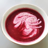 Свекольный суп-пюре с имбирем