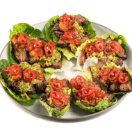 Свежие тако с диафрагмой и зеленым чимичурри