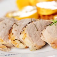 Свиная вырезка в пасте из перцев халапеньо