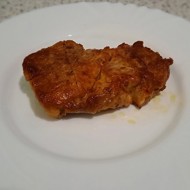 Свиная шея на сковороде