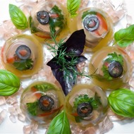 Свиные отбивные во фруктовом желе