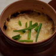 Свинина в горшочках