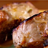 Свиной кальцоне на гриле