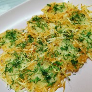 Сырные чипсы с хреном и горчицей