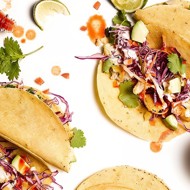 Тако с хрустящими рыбными палочками