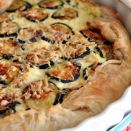 Тарт с цукини, томатами и базиликом