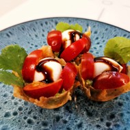 Тарталетки капрезе