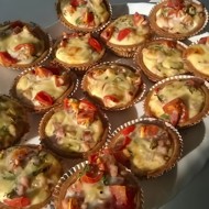 Тарталетки с грудинкой