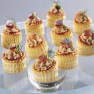 Тарталетки с муссом из норвежской сельди и творога