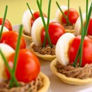 Тарталетки с печеночным муссом