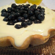 Тарталетки с творожным кремом и ягодами