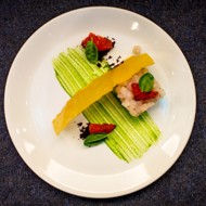 Тартар из сибаса в соусе понзу