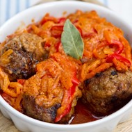 Тефтели по-гречески