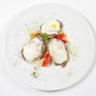 Телятина с моцареллой