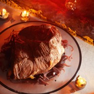 Томленная в вине говяжья грудинка