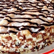 Торт из печенья «Дамские пальчики» со сметанным кремом