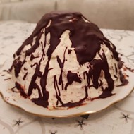 Торт «Панчо» с ананасами и грецкими орехами