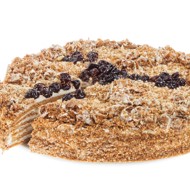 Торт «Рыжик» с грецкими орехами