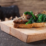 Тост с бычьими хвостами