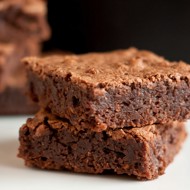 Традиционный брауни с орехами