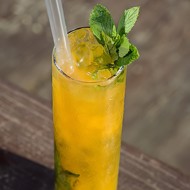 Тропический пунш с темным ромом