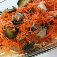 Тунец с овощами