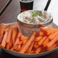 Тунец со сливочным сыром и мятой