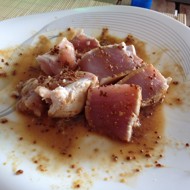 Тунец в горчично-устричном соусе