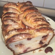 Творожная запеканка с яблоками и ванилью