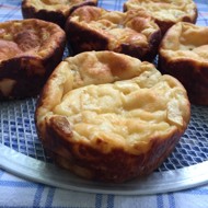 Творожники с яблоком и бананом на фруктозе