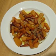 Тыква с луком и топленым маслом