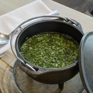 Уха с угольком