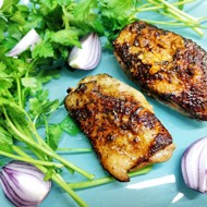 Утиная грудка, запеченная в медовом соусе