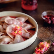 Вареники с вишней, сваренные в компоте