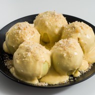 Пареные яблоки «Дофин»