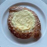 Ватрушки со штрейзелем