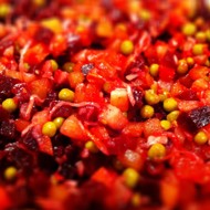 Винегрет с каперсами и запеченной свеклой