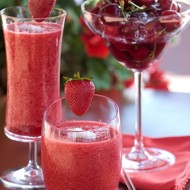 Вишнево-ягодный смузи