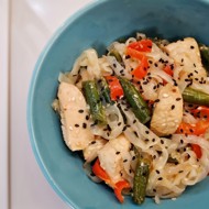 Вок с индейкой и ширатаки